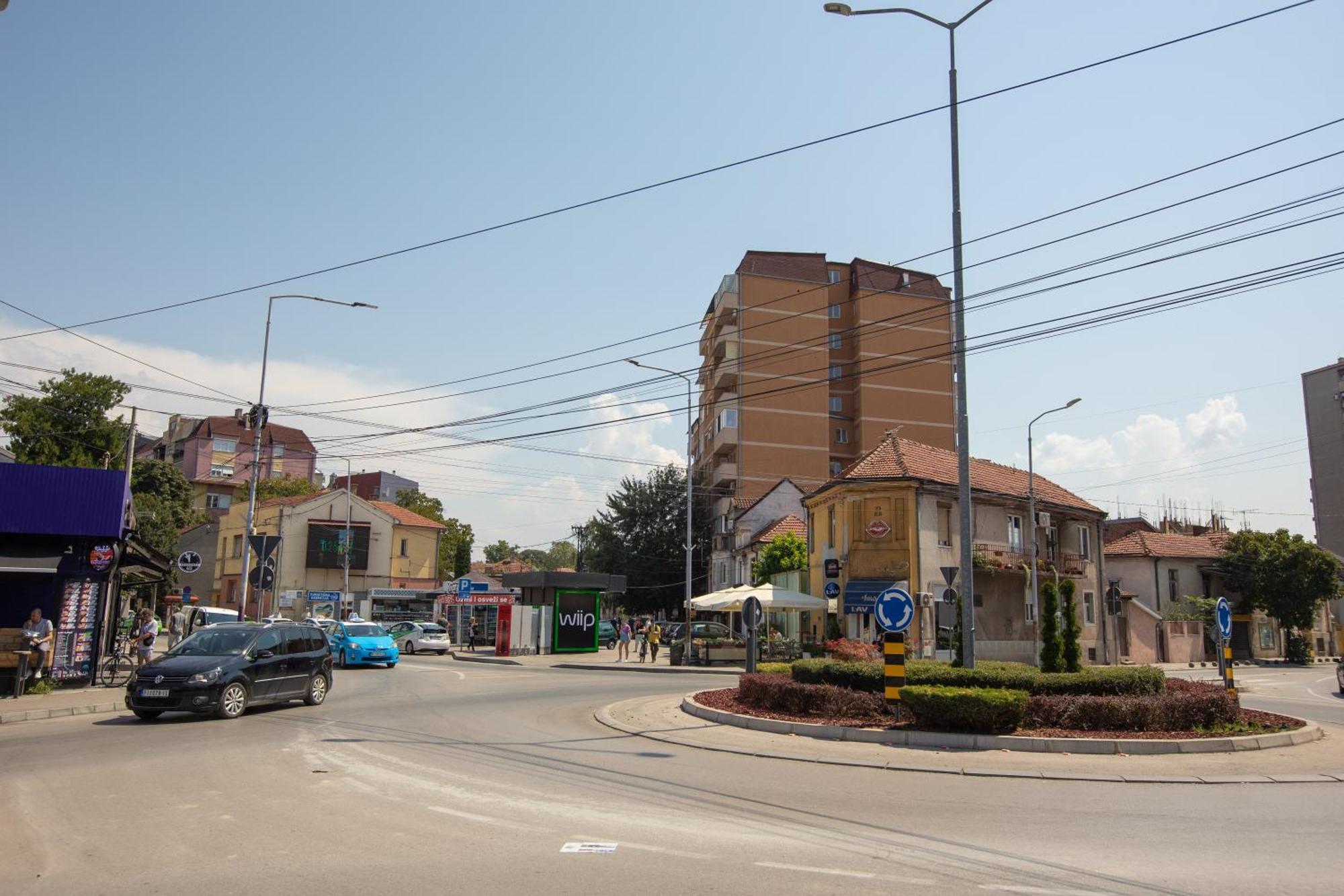 4 Rooms Apartments Nis Exterior photo