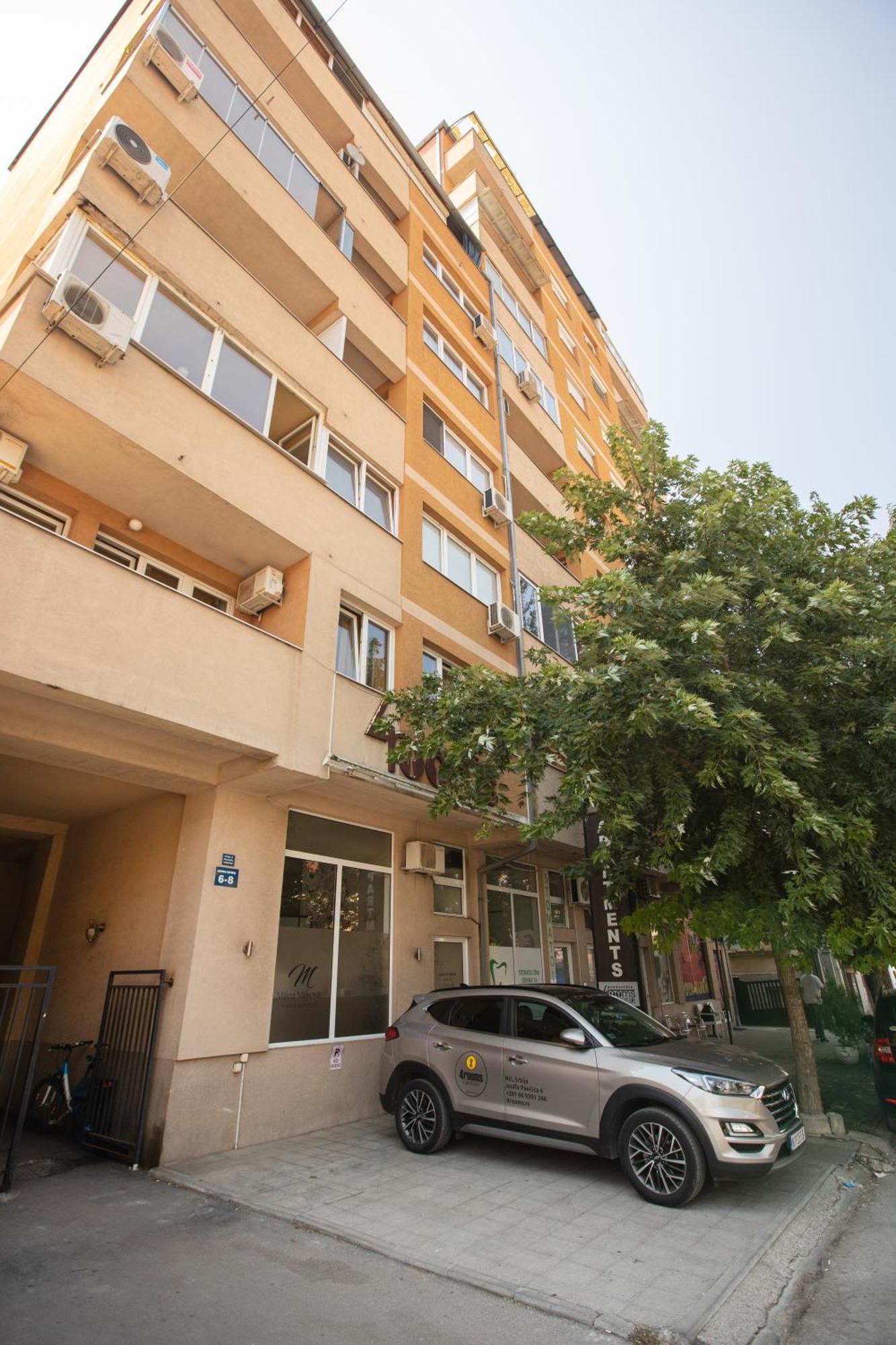 4 Rooms Apartments Nis Exterior photo