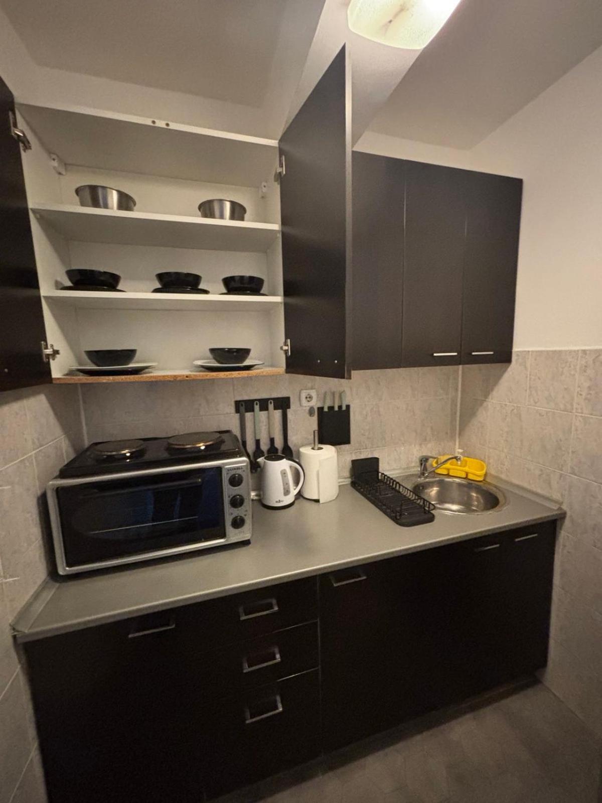 4 Rooms Apartments Nis Exterior photo